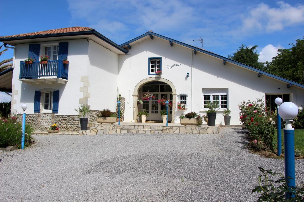 Maison Sansoun Leren Zewnętrze zdjęcie